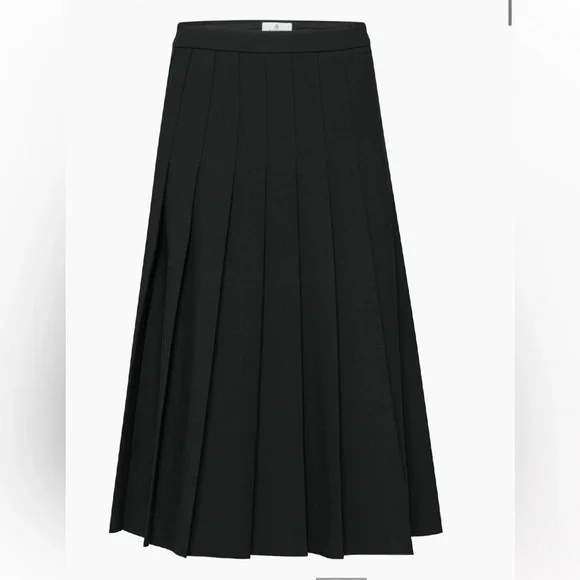 Aritzia Didi Babaton Black Pleated Skirt - Picture 2 of 12